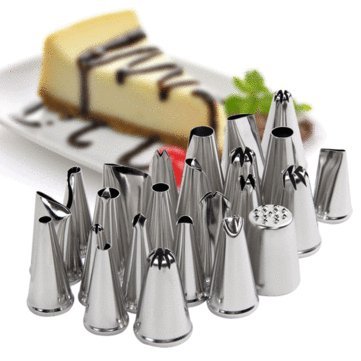 Cake Decorating Set