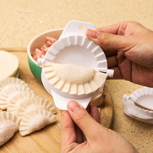 Pack of 3 sizes samosa maker